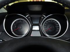 2015款 1.6L 自动 尊贵型