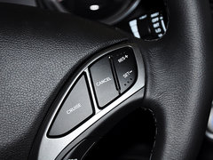 2015款 1.6L 自动 尊贵型