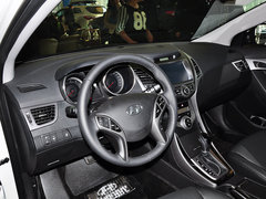 2015款 1.6L 自动 尊贵型