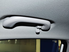 2015款 1.6L 自动 尊贵型