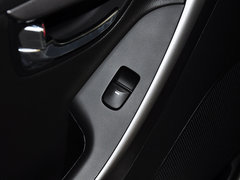 2015款 1.6L 自动 尊贵型
