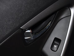 2015款 1.6L 自动 尊贵型