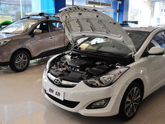 2015款 1.6L 自动 尊贵型