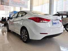 2015款 1.6L 自动 尊贵型