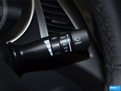 2015款 1.6L 自动 尊贵型