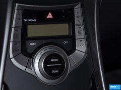 2015款 1.6L 自动 尊贵型