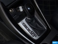 2015款 1.6L 自动 尊贵型