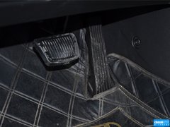 2015款 1.6L 自动 尊贵型