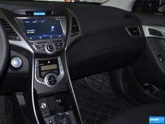 2015款 1.6L 自动 尊贵型