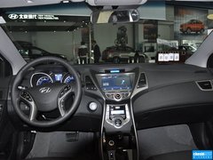 2015款 1.6L 自动 尊贵型