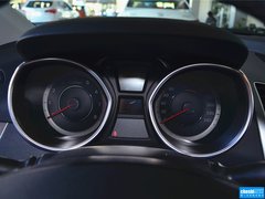 2015款 1.6L 自动 尊贵型