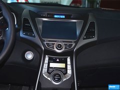 2015款 1.6L 自动 尊贵型