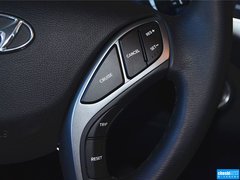2015款 1.6L 自动 尊贵型