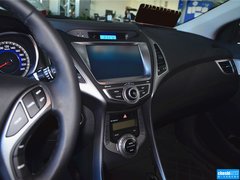 2015款 1.6L 自动 尊贵型