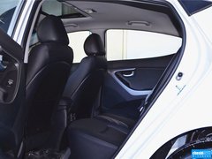 2015款 1.6L 自动 尊贵型