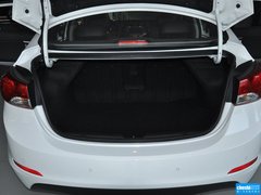 2015款 1.6L 自动 尊贵型