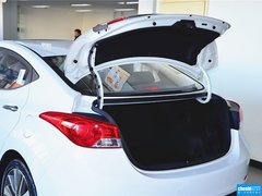 2015款 1.6L 自动 尊贵型