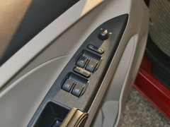 2015款 1.5L 手动 够炫版