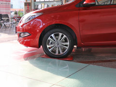 2015款 1.5L 手动 够炫版