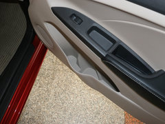 2015款 1.5L 手动 够炫版