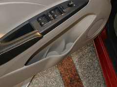 2015款 1.5L 手动 够炫版