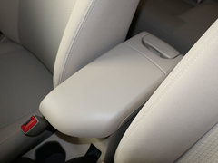 2015款 1.5L 手动 够炫版