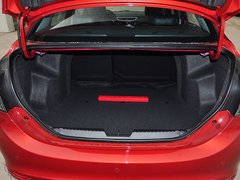 2015款 1.5L 手动 够炫版