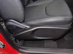 2015款 1.5L 手动 够炫版