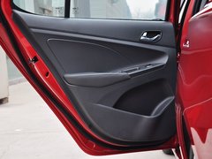 2015款 1.5L 手动 够炫版