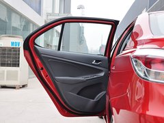 2015款 1.5L 手动 够炫版