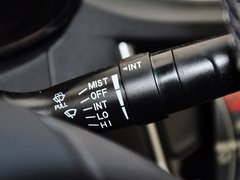 2015款 1.5L 手动 够炫版