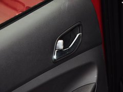 2015款 1.5L 手动 够炫版