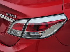 2015款 1.5L 手动 够炫版