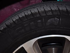 2015款 1.5L 手动 够炫版