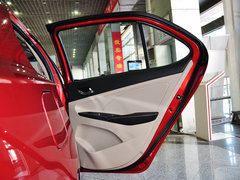 2015款 1.5L 手动 够型版