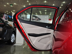 2015款 1.5L 手动 够型版