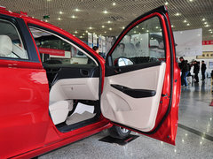 2015款 1.5L 手动 够型版