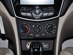 2015款 1.5L 手动 够型版