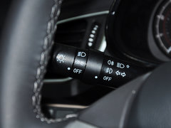 2015款 1.5L 手动 够型版