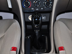 2015款 1.5L 手动 够型版