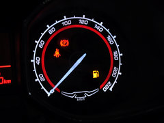 2015款 1.5L 手动 够型版
