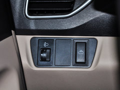 2015款 1.5L 手动 够型版