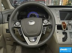 2015款 2.4L 自动 尊贵版 7座