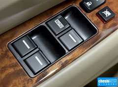 2015款 2.4L 自动 尊贵版 7座