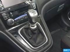 2015款 1.5T 手动 两驱精英型 5座