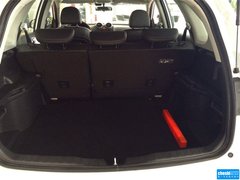 2015款 1.5T 手动 两驱精英型 5座