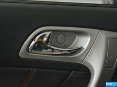 2015款 1.5T 手动 两驱尊贵型 5座