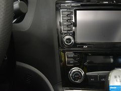 2015款 1.5T 手动 两驱尊贵型 5座