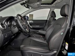 2015款 1.5T 手动 两驱尊贵型 5座