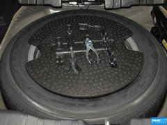 2015款 1.5T 手动 两驱尊贵型 5座